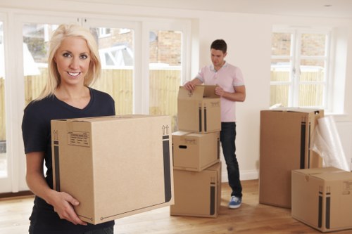 Moving truck service in Paddington for local home and office relocations