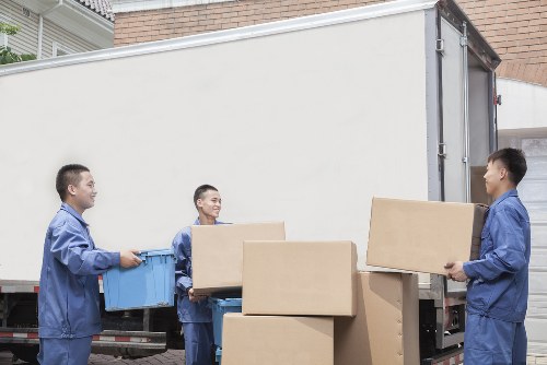 Man and van removal service working in Paddington near residential flats